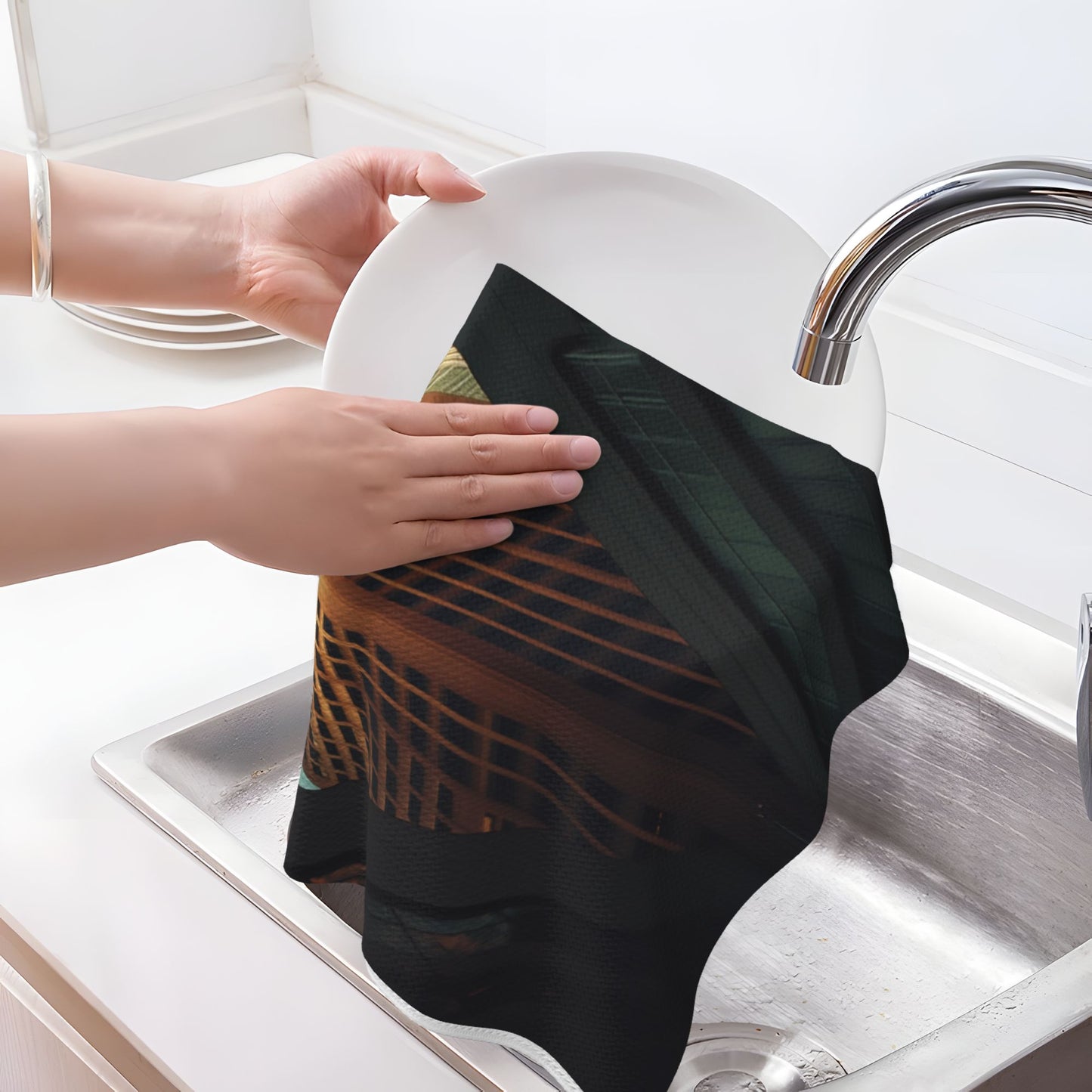 Modern Skyscraper Waffle Kitchen Towel – Super Absorbent Microfiber Dish Towel, 16×26 Inch, Fast Drying & Soft Cleaning Cloth